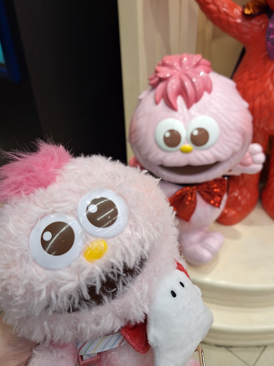 MiruTrpg_'s tweet photo. 🍊🐟🐑でほぼ初USJと初海遊館行った〜‼️
三日三晩大はしゃぎでした ありがとうねえ；；；
ひとまずハリポタを履修しようと思います https://t.co/vJuM7l5VHl