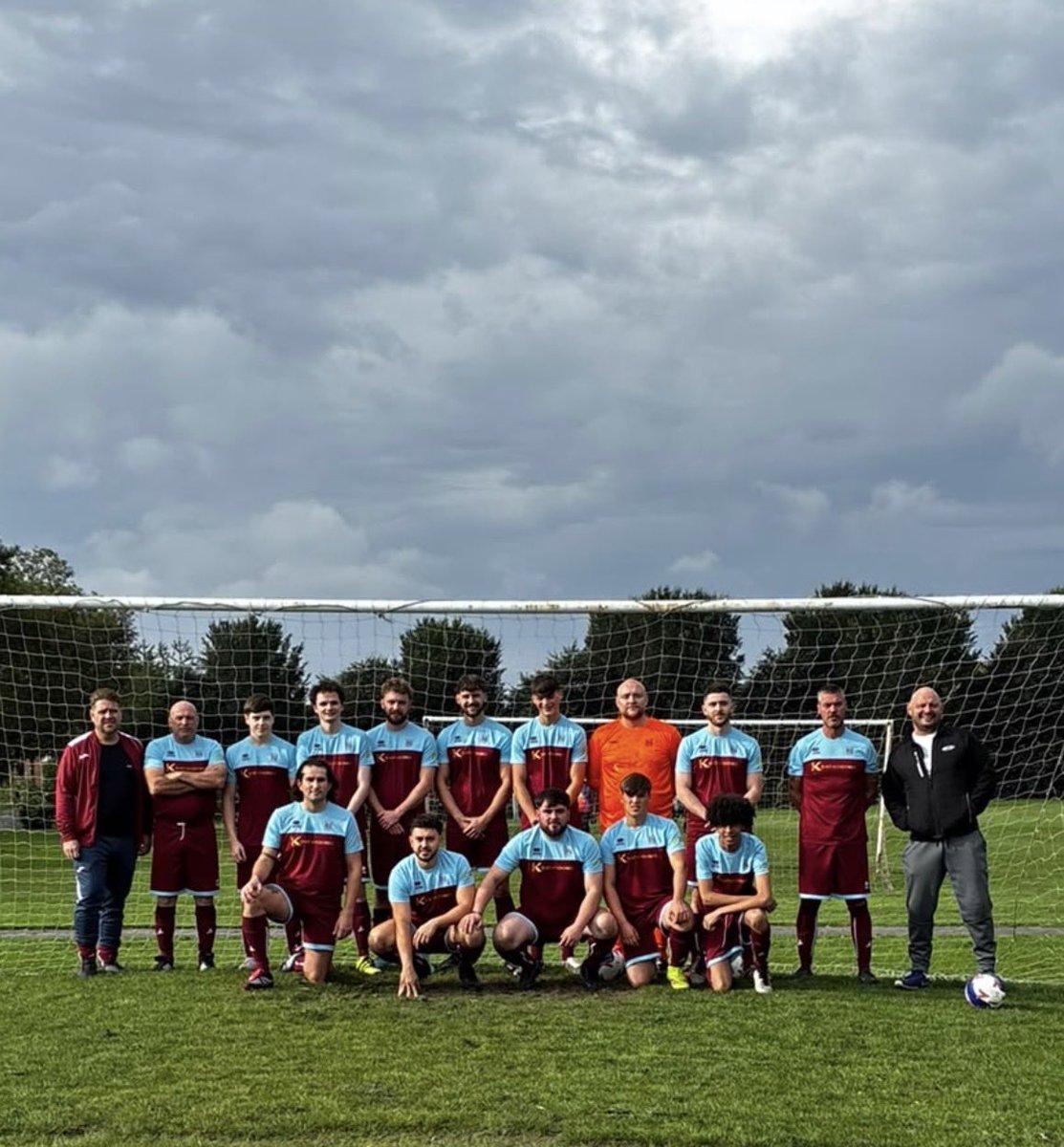 TheGatediggleFC's tweet photo. First game, not off to the start we wanted, lost 15-0  felt more like a 14-0 game to be honest so all positive @FrayBentos_UK @KBathrooms @Simplysigns #taylorfreight https://t.co/Bl89iDFVBa