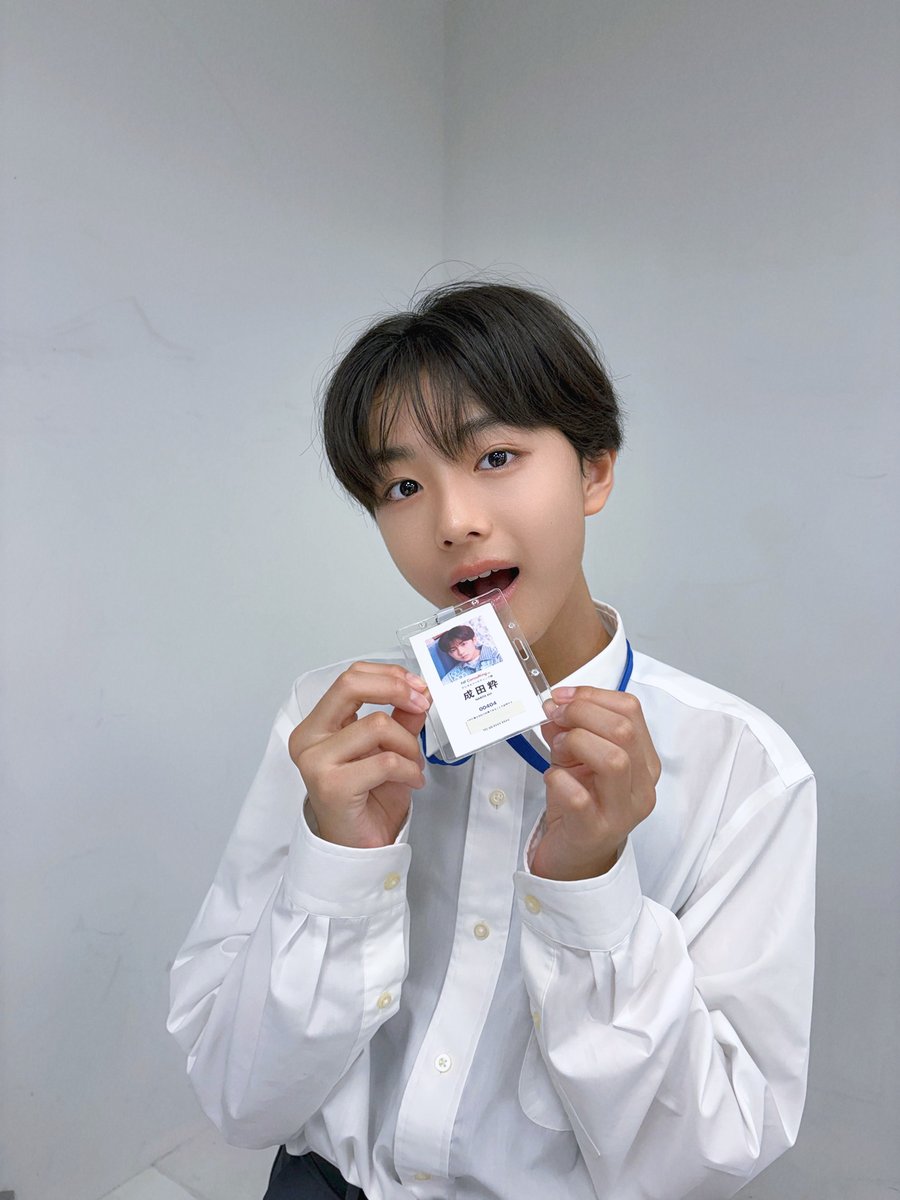 404_NF_official's tweet photo. 「Not FoundのちょーべりBUZZってる？」
https://t.co/oCfGj0E4HJ

#成田粋 #NotFound
#チョベリバNotFound https://t.co/496UKyin6i