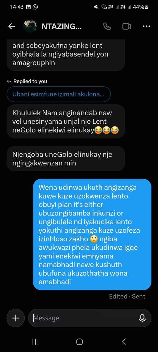 Angel54429's tweet photo. Ngathi umuntu ubhekene nohlanya nd kungashona ilanga mangingaba busy nalolu🙄ayikho phela lento🚮😂😂 https://t.co/ECMkoYE8Kd