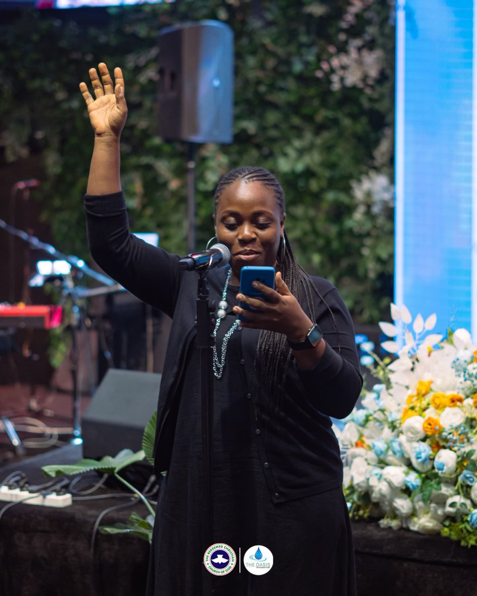 theoasislagos's tweet photo. STORIES OF MERCY! 🙌🏽❤️‍🔥

From divine protection and provision to new jobs, homes, visa approvals, safe delivery, deliverance, and supernatural help, we have seen God’s faithfulness!

To God alone be all the glory! 🙏🏽

#TheOasisLagos #sundayservice #storiesofmercy https://t.co/kp8338uIZV