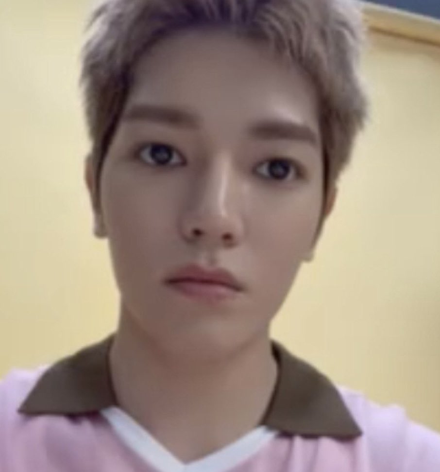 cor_sama's tweet photo. 요즘 누가 나한테 뭐라하면 이 상태됨
넵넵 하다가 뭐래쫍 https://t.co/7LnJdbB7pm