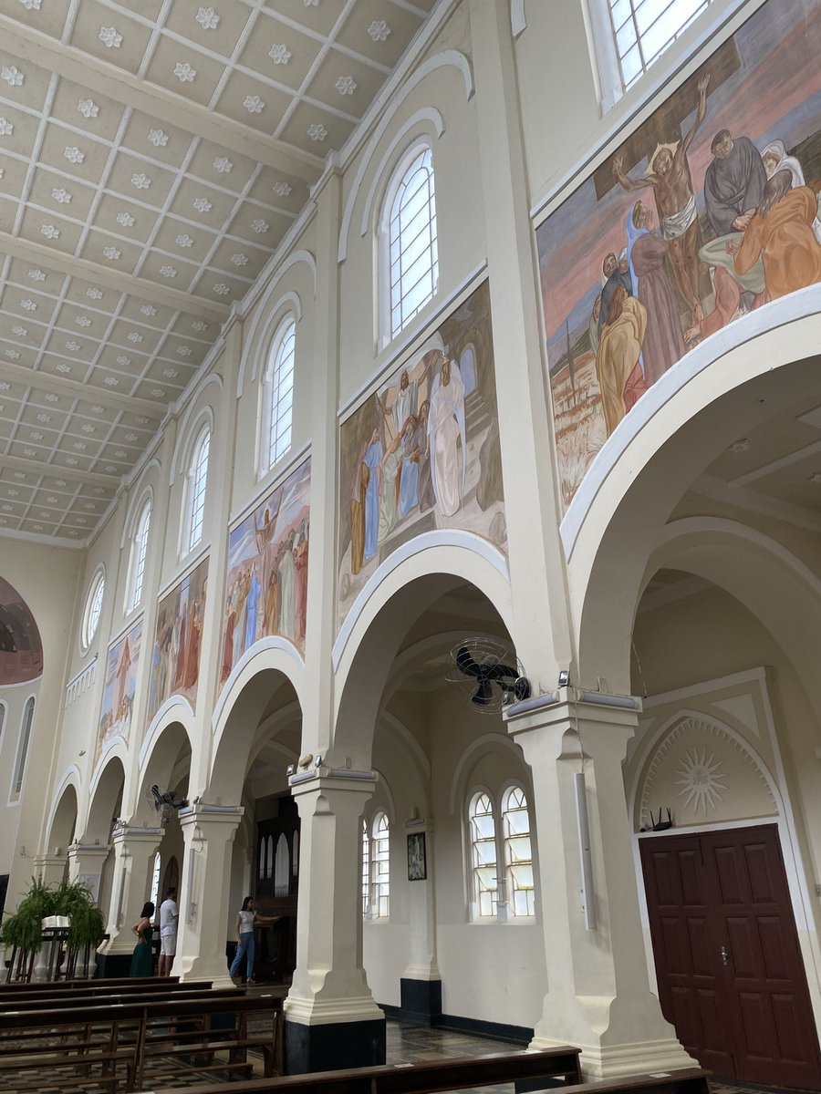 andyoftime's tweet photo. a igreja evangelica jamais entregaria tamanha estética https://t.co/6ccS9oY6SP