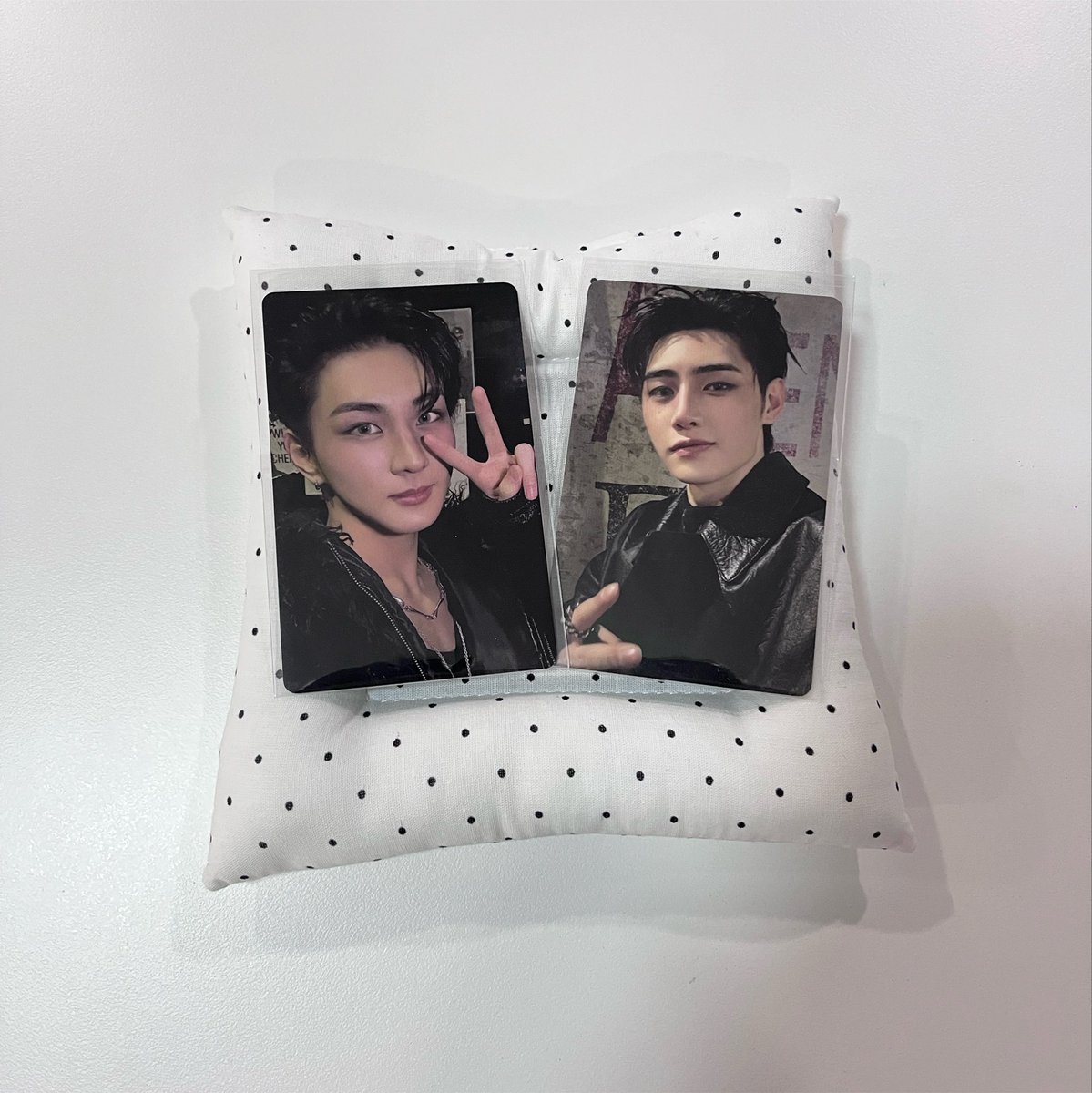 sunniekey_'s tweet photo. the sin vanish yzy vce 7.0
sh jw
120/1 (ยังไม่แกะ)

🐈 dm
📮shipping 40
#ตลาดนัดENHYPEN https://t.co/I73YEb4mJh