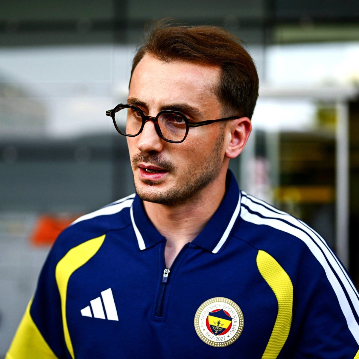 nexustransfer's tweet photo. Aziz Yıldırım: "Türkiye'den bir kulüp, Kerem Aktürkoğlu transferini şikayet ediyor.

İnceleme sonunda da bize 11 M€ ceza kesiyorlar.

İtiraz edince 7 M€'ya düşürdüler. 4 aldılar, 3'ünü de alacaklar.

Kerem'in sözleşmesini kulübe aldık. 4.75 M€ maaşla 3 yıllık sözleşme yaptık." https://t.co/EXmpOQp4bY
