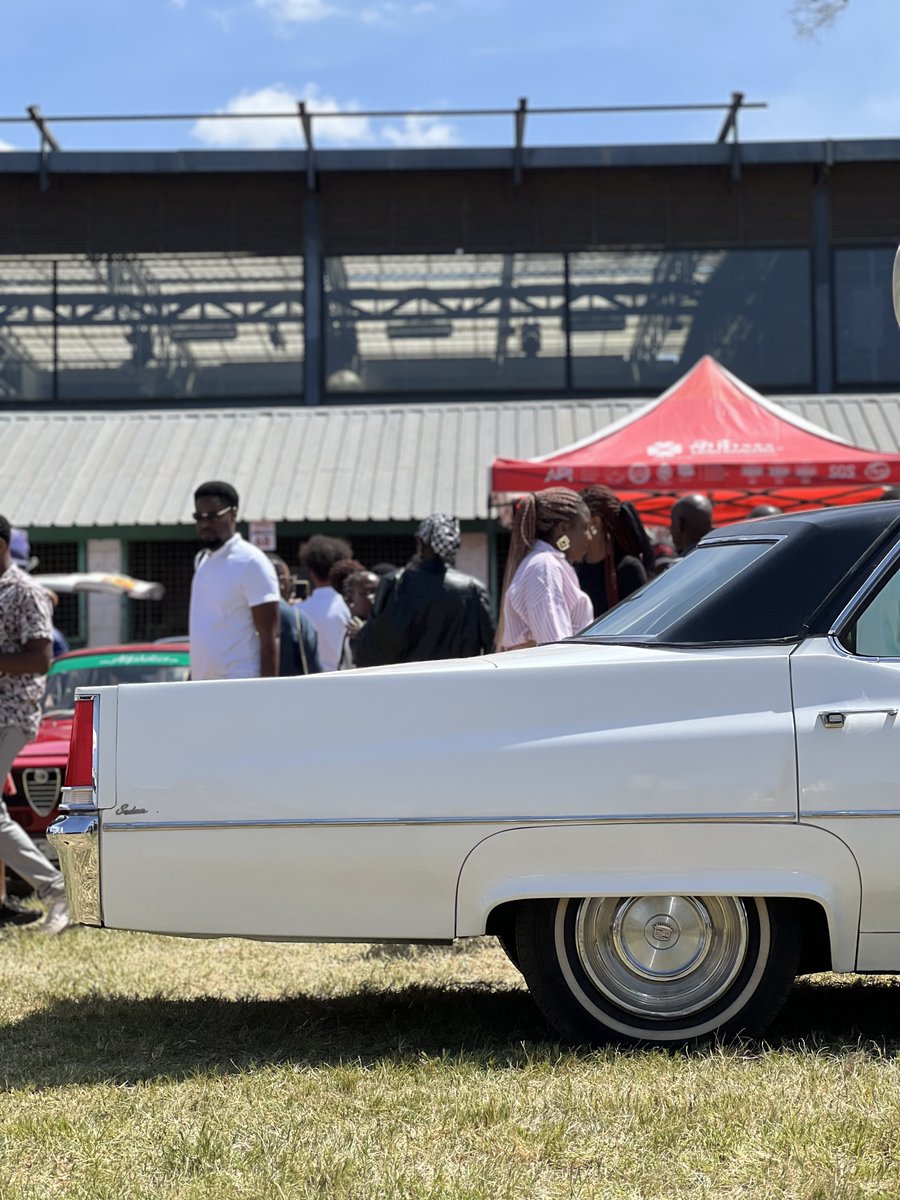 kipronobett_'s tweet photo. Cadillac DeVille is looong, this was owned by the American Embassy, 7.7 litre V8 https://t.co/EIqFyw2hIp