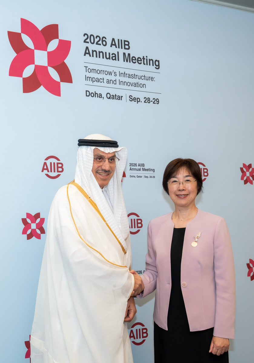 isdb_group's tweet photo. Ahead of the 2026 #AIIBAnnualMeeting in Doha, H.E. Dr. Muhammad Al Jasser, Chairman of the Islamic Development Bank (#IsDB) Group, met with Ms. Zou Jiayi, President of the Asian Infrastructure Investment Bank (@AIIB_Official).

The two leaders reviewed progress in implementing the 2024 MoU and its Joint Action Plan and explored ways to deepen cooperation, particularly in co-financing projects in common member countries, regional connectivity and Islamic finance.
