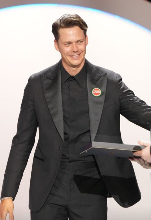 landpalestine's tweet photo. Bill Skarsgard absolutely looks stunning with his Free Palestine badge

The whole family is goated https://t.co/A5tydeZwdb