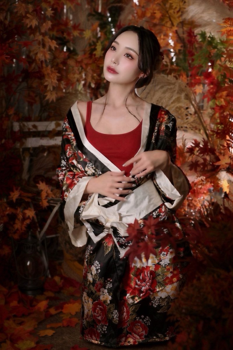 arimura_maria01's tweet photo. 20代には20代の。
70代には70代の。
その時にしか纏えない色気を、楽しめたら素敵✨
年齢とともに変わった私が思う「色気」についてBlogに綴ってみした。

#光る日常 #色気 #大人の女性 https://t.co/587u0LiSPw