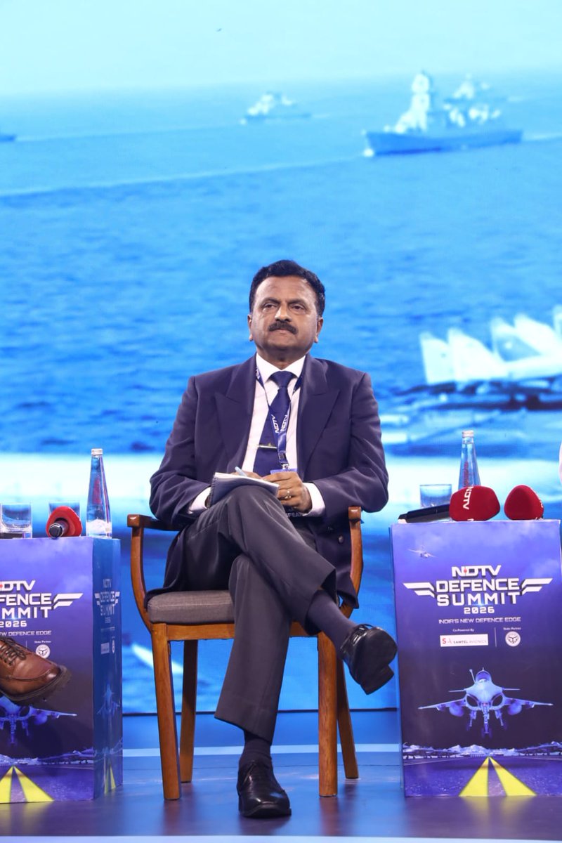 rsreenivasvsm's tweet photo. Proud to represent @BondadaOnline as Technology Partner at the @ndtv Defence Summit 2026.

Participated in the panel discussion “Building Bharat’s Arsenal of Innovation: AI, Drones & Beyond”, moderated by Aditya Raj Kaul, alongside distinguished leaders from India’s defence & technology ecosystem.

The discussion was moderated by Mr. @AdityaRajKaul, and featured:
• Mr. @bodhi_ig, #Founder & #CEO, @IGDefence 
• Brigadier Devasheesh Chowdhury (Veteran), Senior GM, @ZenTechnologies Limited
• Ms. Veddika Dalmia, #Director, @hyperstealth_in Technologies Private Limited.
• Mr. @arvindkla, #MD & #CEO, @TonboImaging 

A valuable conversation on AI, drones, indigenous innovation and the future of defence technology.

#NDTVDefenceSummit2026 #BondadaGroup #DefenceTech #AI #Drones #DefenceInnovation