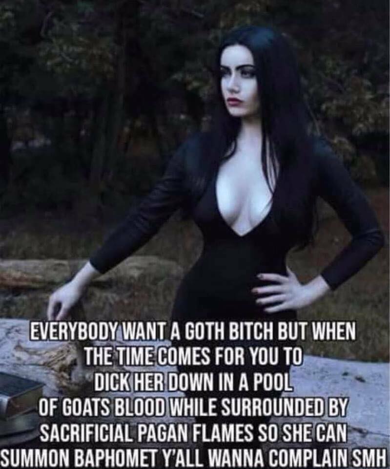 ReverendThorAxe's tweet photo. @LibertarianG0th It's a mixed bag, really... Straight dark hair though... o.O https://t.co/VJ9Rs2GfxI