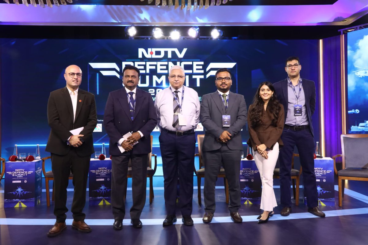 rsreenivasvsm's tweet photo. Proud to represent @BondadaOnline as Technology Partner at the @ndtv Defence Summit 2026.

Participated in the panel discussion “Building Bharat’s Arsenal of Innovation: AI, Drones & Beyond”, moderated by Aditya Raj Kaul, alongside distinguished leaders from India’s defence & technology ecosystem.

The discussion was moderated by Mr. @AdityaRajKaul, and featured:
• Mr. @bodhi_ig, #Founder & #CEO, @IGDefence 
• Brigadier Devasheesh Chowdhury (Veteran), Senior GM, @ZenTechnologies Limited
• Ms. Veddika Dalmia, #Director, @hyperstealth_in Technologies Private Limited.
• Mr. @arvindkla, #MD & #CEO, @TonboImaging 

A valuable conversation on AI, drones, indigenous innovation and the future of defence technology.

#NDTVDefenceSummit2026 #BondadaGroup #DefenceTech #AI #Drones #DefenceInnovation
