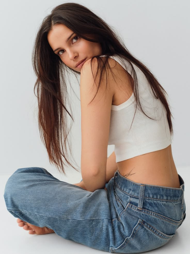 herrjanee's tweet photo. calvin klein x jane. 

📷 @taylorashb https://t.co/uwRegoXwzZ