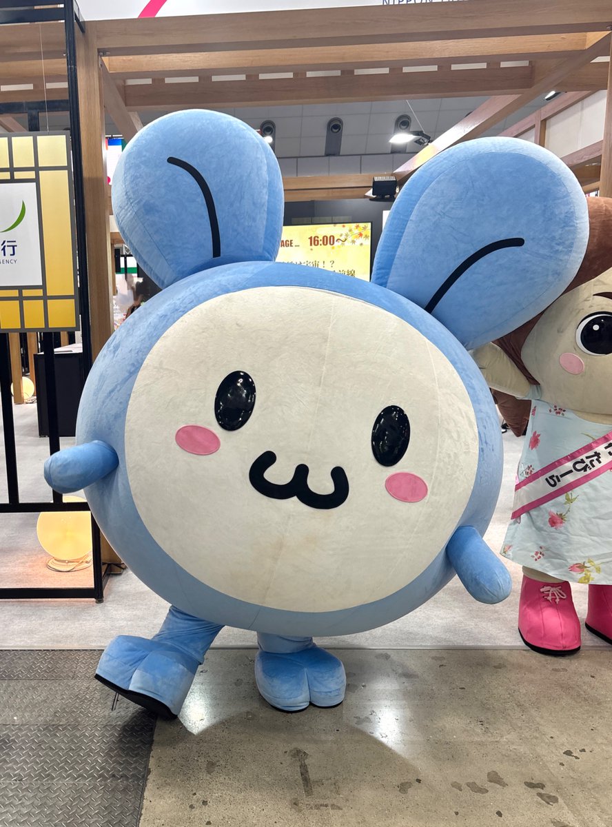 0101ya0505's tweet photo. #ツーリズムEXPOジャパン

初めて行ってきました🌏
日本も海外も大盛り上がりですごい🥳
最近は宇宙や天文に更に興味が出てきたので、日本旅行さんの宇宙事業のことを知ることができて良かった🚀抽選会でそらたんぬいぐるみ当たったのも嬉しすぎる😂かわいい😂 https://t.co/FjeUME1T1q