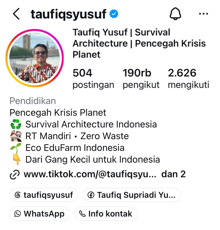 khanifirsyad's tweet photo. Pak Taufiq ini tipe pemimpin yg gak hanya sekadar yapping, tapi jg kuat di perencanaan dan eksekusi. 

Kata beliau tadi, "Kita bukanlah yg terhebat, tapi kita sudah berbuat"

Hats off, Pak RT! 

Website RT 8, Malaka Jaya.
https://t.co/KVlNiD2SKU https://t.co/Of6Nfe76U0