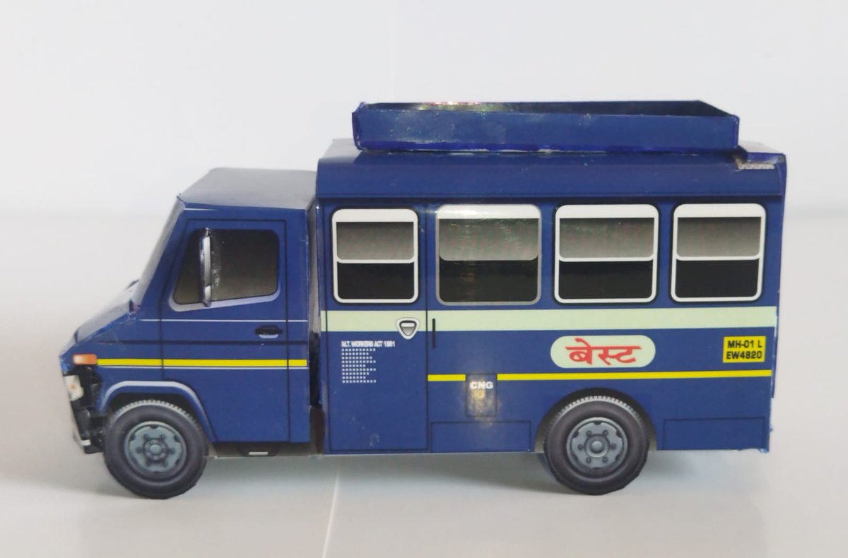 rajtoday's tweet photo. A lovely replica of Mumbai BEST Undertaking Electric Supply wagon by modeller Yatin Pimpale. Miniature paper model, Scale 1:35. (Tata 407G SFC CNG van of Electric Supply division of BEST. #Mumbai https://t.co/MtvRQ7MKnm