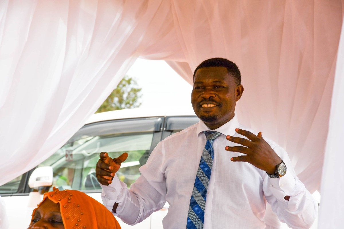 BusogaConsorti1's tweet photo. Committing Busoga in the handles of God.

#BusogaPrayerWeek https://t.co/lqSwwDg09i