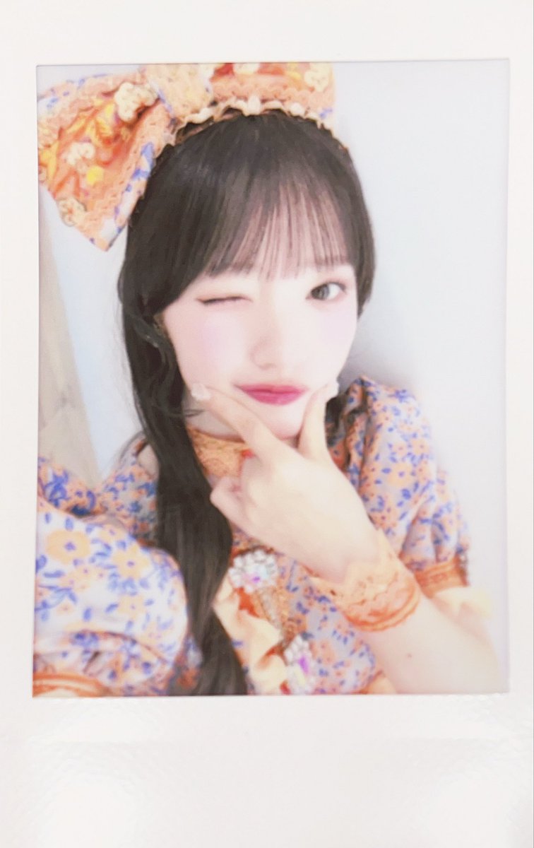 aksne196's tweet photo. 9/27(日) 
CUTIE STREET大特典会@博多国際展示場

第5部 プリントチェキお渡し会
今日も今日とて世界一可愛い天才アイドルでした😭
素敵なプリントチェキをありがとう🧡🧡

#きゅーすと　#川本笑瑠
#大特典会　#プリントチェキ https://t.co/a1gqqD8GE7