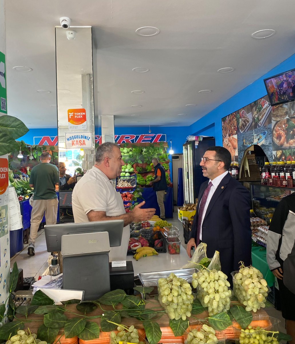 Ademcalkin's tweet photo. 📍 Ataşehir - Esnaf Ziyareti 

Ataşehir'de; Şehit Cahar Dudayev Caddesi'nde vatandaşlarımızla selamlaştık, hal ve hatırlarını sorduk. Esnafımızı ziyaret ederek kendilerine hayırlı bereketli kazançlar diledik.

AK Kadrolar olarak Şehir Buluşmaları ile memleketimizin güzel insanları ile bir araya geliyor, onların beklentilerini öğreniyor, görüşlerini dinliyoruz.

Tüm esnafımıza sağlık ve afiyet diliyorum.
#TürkiyeYüzyılıBuluşmaları 
#Ataşehirİstanbul