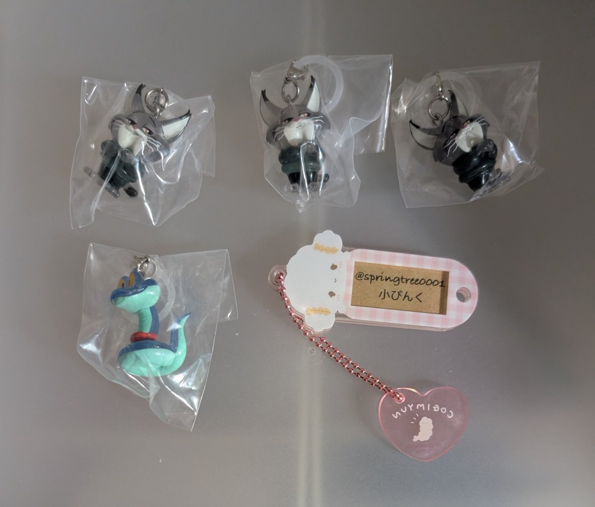 springtree0001's tweet photo. 【交換】ズートピア2 めじるしアクセサリー
【譲】パウバート3 ゲイリー
【求】同弾ニック(A.B) 又は ヒスミニ(なんでも)
千葉手渡し、郵送。検索からでもお気軽にお声がけください。 https://t.co/vjzP1h3aPf