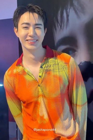 thepurpleluz's tweet photo. be happy always 🤍 #ZeePruk @zee_pruk https://t.co/3wC7eEKJSl