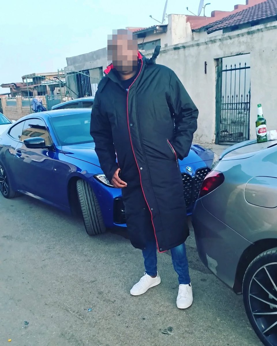 MDNnewss's tweet photo. BREAKING NEWS 🚨

A man described as TMPD Constable Peter “Gagash” Nonyane’s best friend has been arrested in connection with the alleged laundering of more than R6 million in estate funds.

He is expected to appear alongside suspended attorney Charlotte Tibana’s younger sister at the Polokwane Magistrate’s Court for a formal bail application on Monday.

This is a developing story.