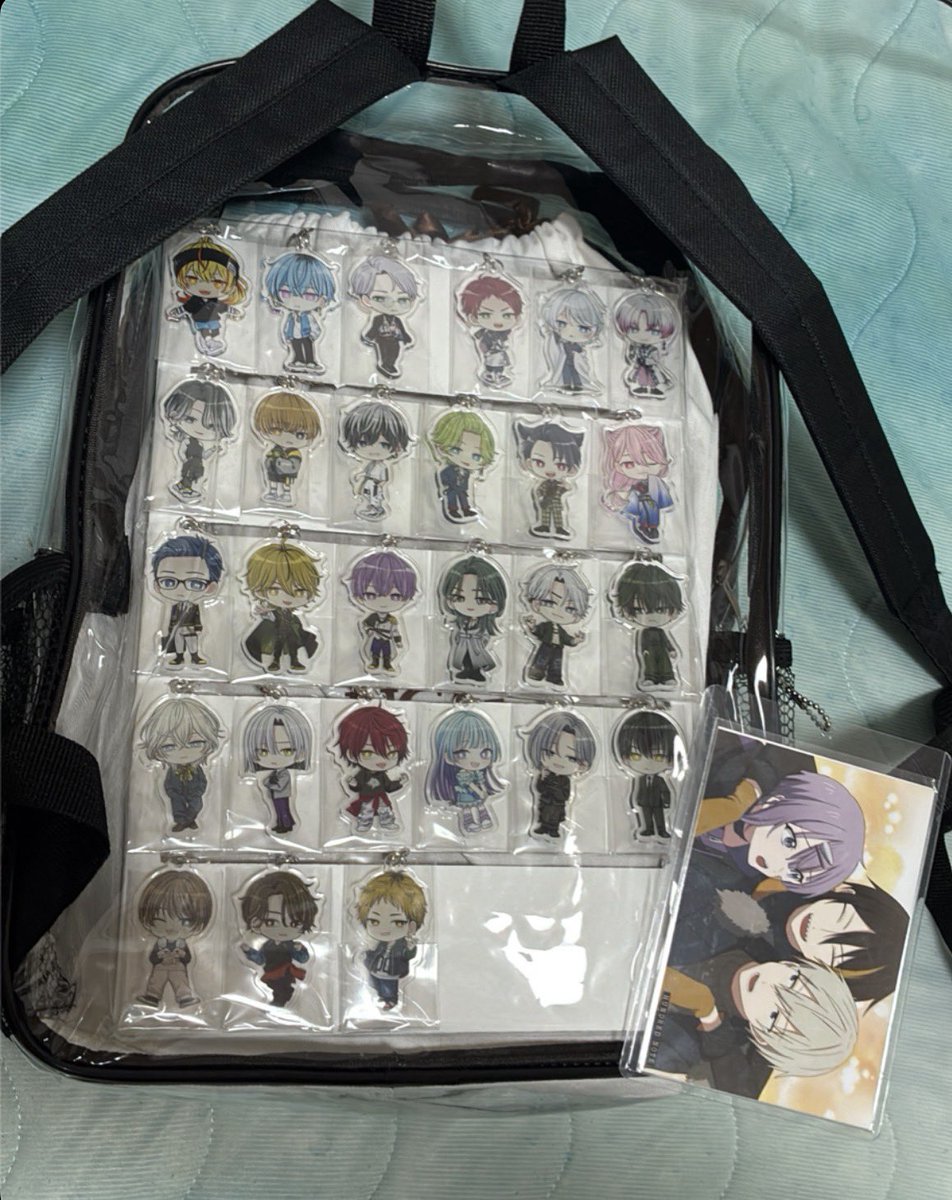 ssnatu087's tweet photo. 痛バッグならぬ、箱推し痛リュックサック！！
ハンドレの全員連れてける！！
やばい…私的に幸せすぎる…✨️

 #ハンドレ  
 #ハンドレ好きな人と繋がりたい
 #ハンドレ好きさんと繋がりたい
 #ハンドレ捜査拡大中 https://t.co/hz97Lma59Y