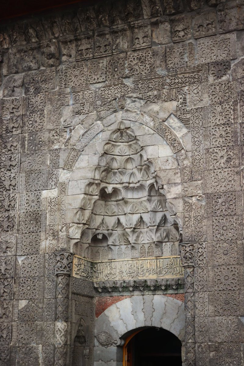 ofnotbeingalive's tweet photo. erzurum, yakutiye medresesi https://t.co/L3bV0qnpNv
