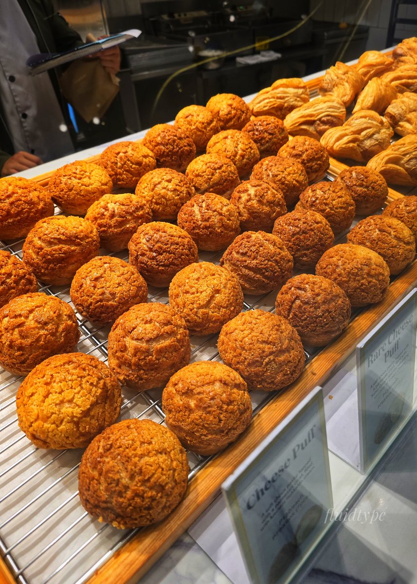fluidtype's tweet photo. I always stand in front of these gorgeous cheese puffs pretending to contemplate getting one, but I always know how this ends.

Tokyo Milk Cheese Factory is always a treat! https://t.co/qO2XSB2UF9