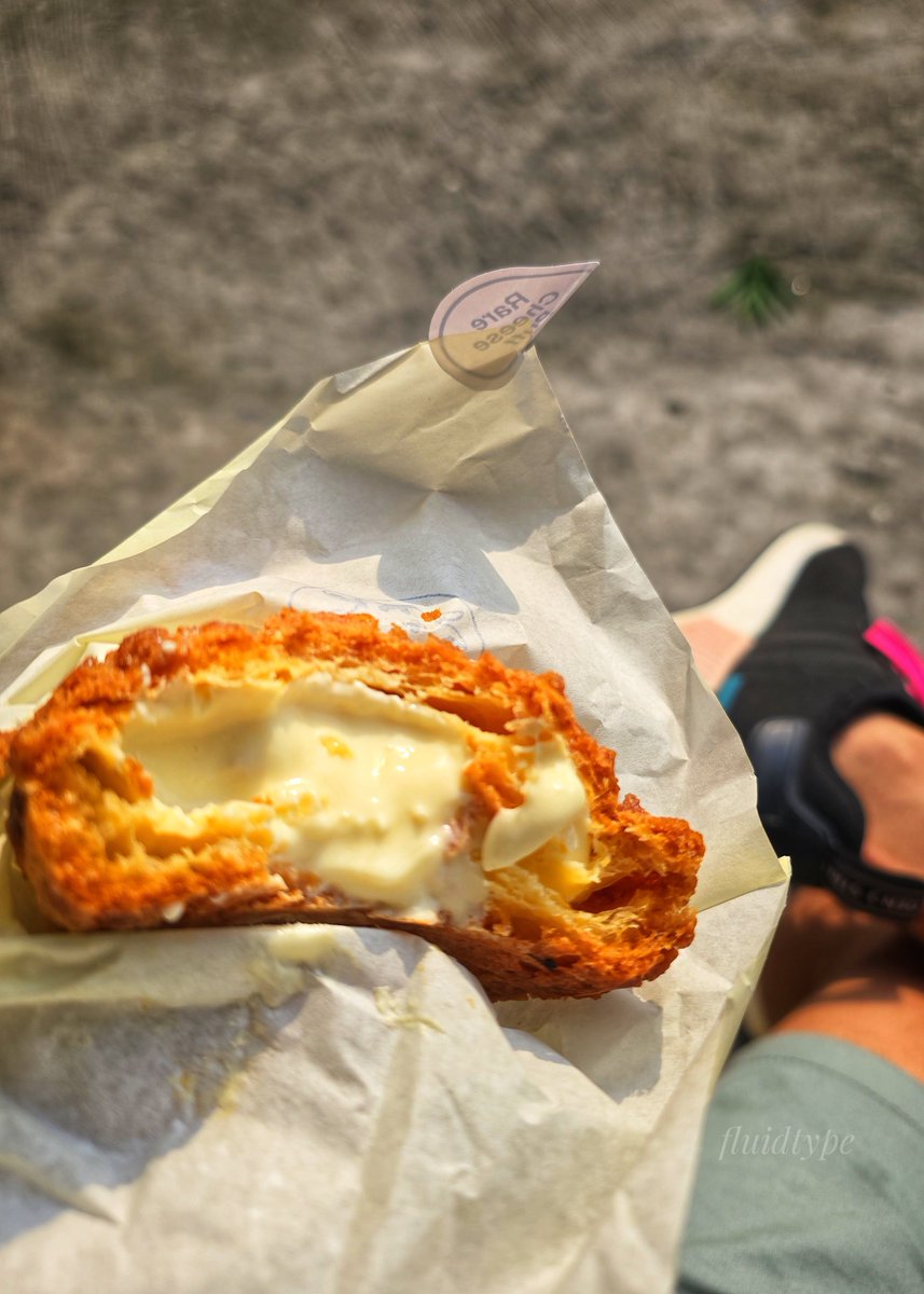 fluidtype's tweet photo. I always stand in front of these gorgeous cheese puffs pretending to contemplate getting one, but I always know how this ends.

Tokyo Milk Cheese Factory is always a treat! https://t.co/qO2XSB2UF9