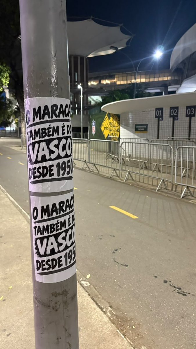 vasconomaraca's tweet photo. Superlotação ✅
Shows ✅
NFL ✅

E a culpa ainda é do Vasco?

#VascoNoMaraca https://t.co/yTYCntCxi0
