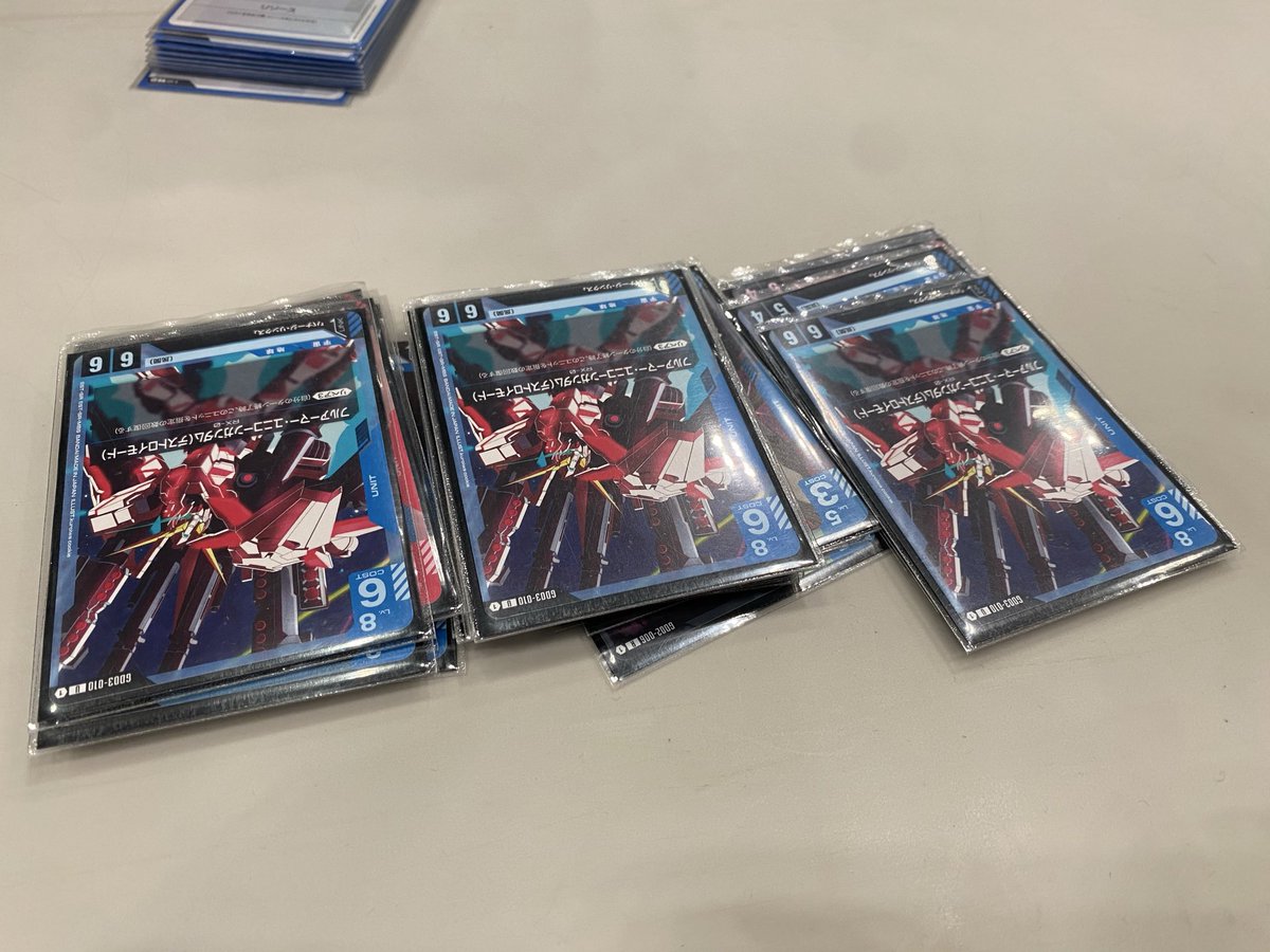 _KUTIKOMI_'s tweet photo. 幕張メッセでの対戦相手に、こだわりで使ってくれてる方々がいて嬉しかった
隣の卓ではVダッシュも見れた
行って良かったな https://t.co/YKgwW6CStF