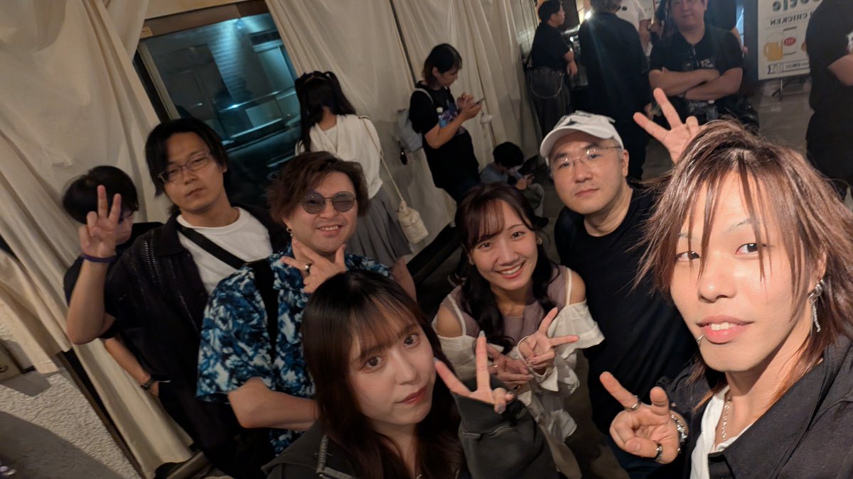sa__ki__to's tweet photo. あきらとさきてぃのステミラストライブあきらの作った曲最高だった🤤
もう会わなくなるボルトもいるけどあきらを追う人はこれからもよろしく！ってことでお疲れさまでした👍 https://t.co/1tcUwwMLCY
