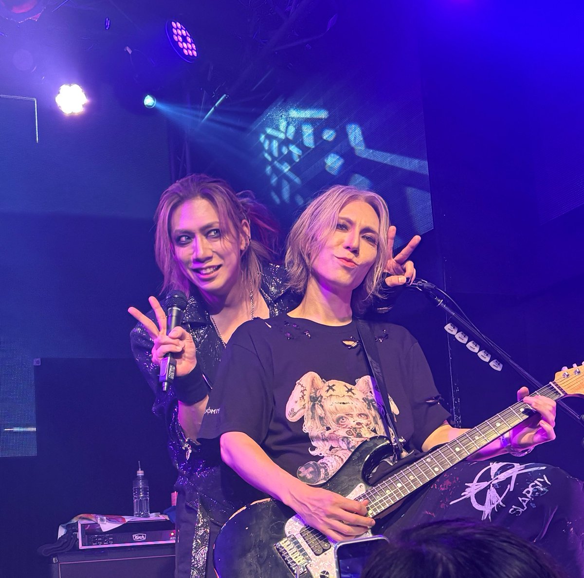 eternity_3939's tweet photo. 続き

横向きも好き
2人可愛い😍
響くん、撮れなかった💦

#SLAPSLY https://t.co/AwQovcnDYZ