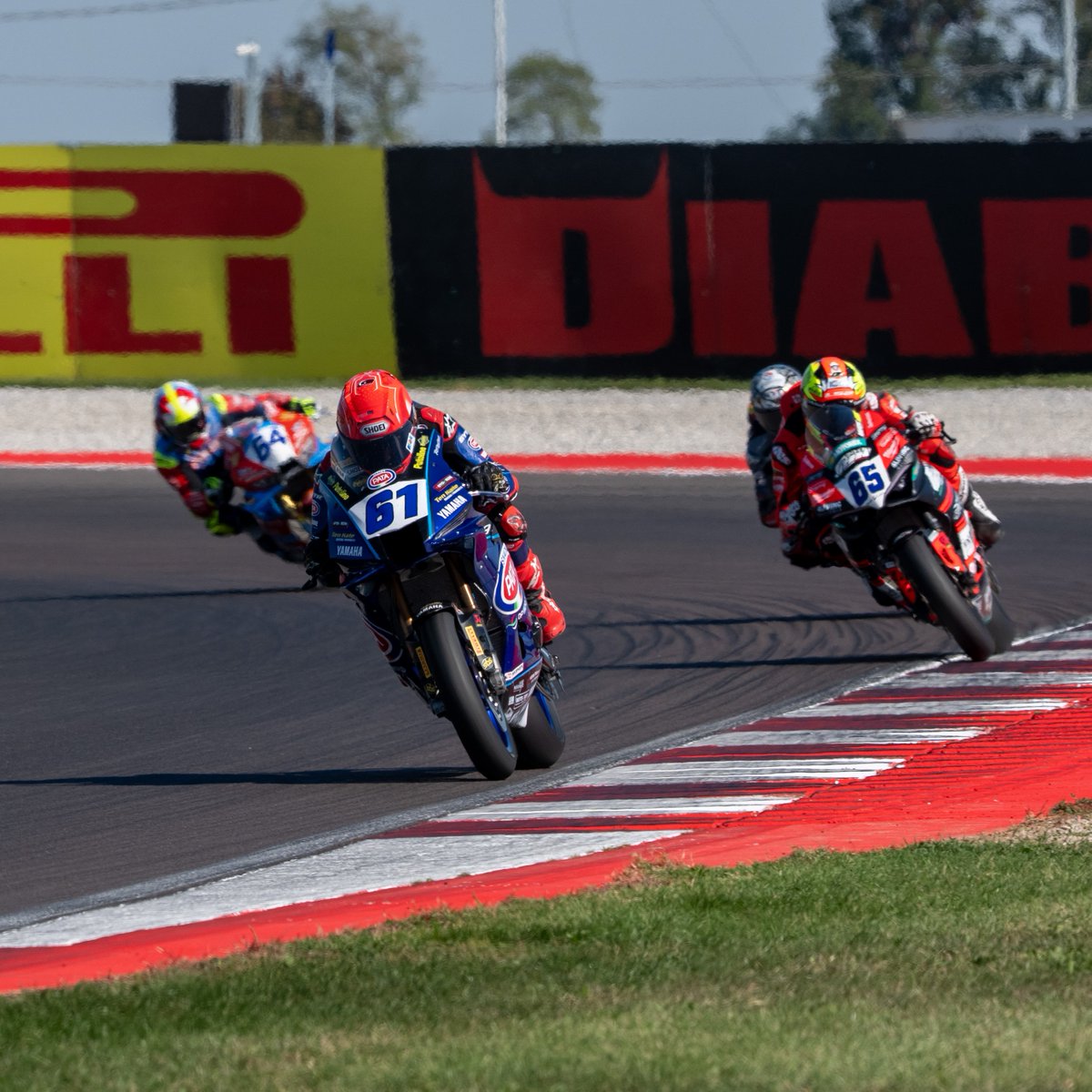 TenKateRacing's tweet photo. 🇮🇹 #ItalianWorldSBK | EICMA Italian Round | Cremona Circuit | Results Sunday

Race 2
P11 – Can Öncü | +15,377
P23 – Yuki Okamoto | +36,735

#WorldSSP https://t.co/kd1jNNUxoP