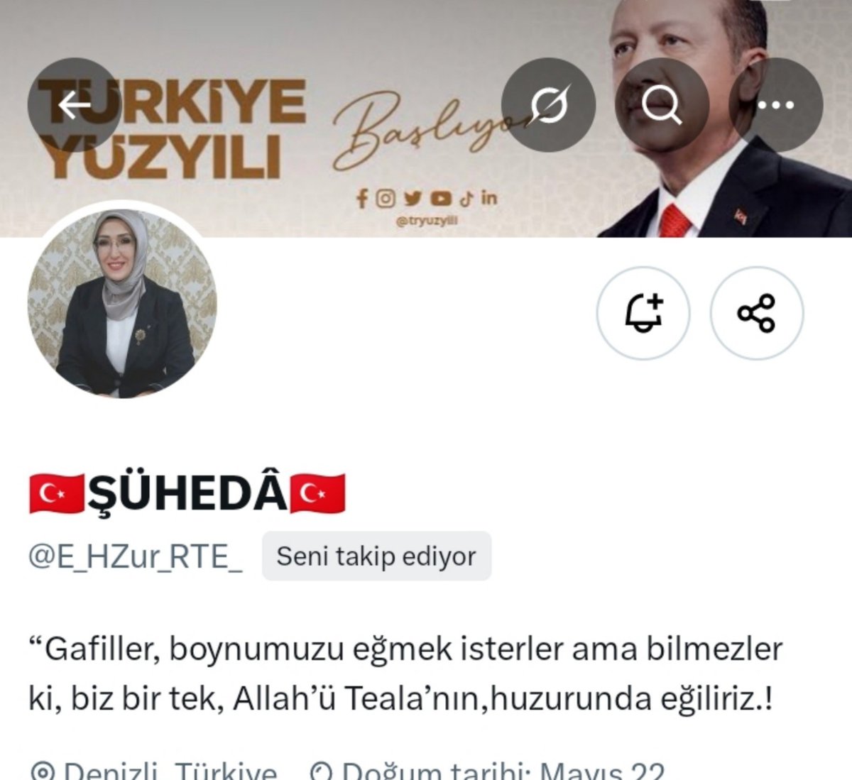 Avicenna_Razi's tweet photo. İnnâ lillâhi ve inna ileyhi raciun. 

Vefat haberini üzüntüyle öğrendim. 
Burada tanıdığım yüreği güzel en nahif insanlardan biriydi. 
Mekanın cennet olsun nurlar içinde yat ablacım. 

Sizlerden ricam birer fâtiha okur musunuz? https://t.co/dwtIYKuVXy