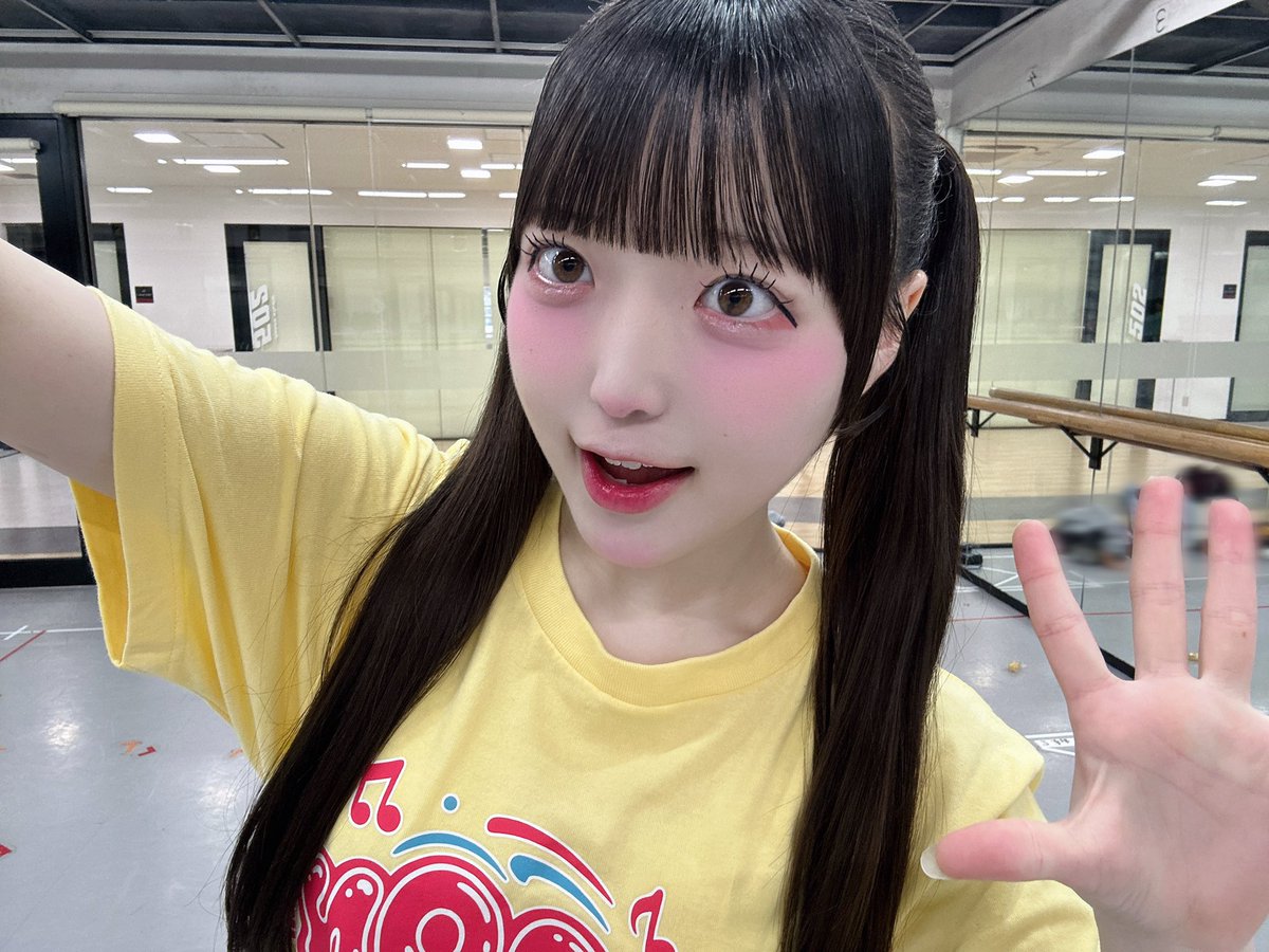 sopro_ishisara's tweet photo. コジマルシェ&小島キッズフェス
ありがとうございましたー🧡
お久しぶりの外部イベントそして特典会♩
お話できて嬉しかったです🍥altも𐔌՞・·・՞𐦯
#soonproject #soonprojecttokyo https://t.co/fb9TrHgEtc