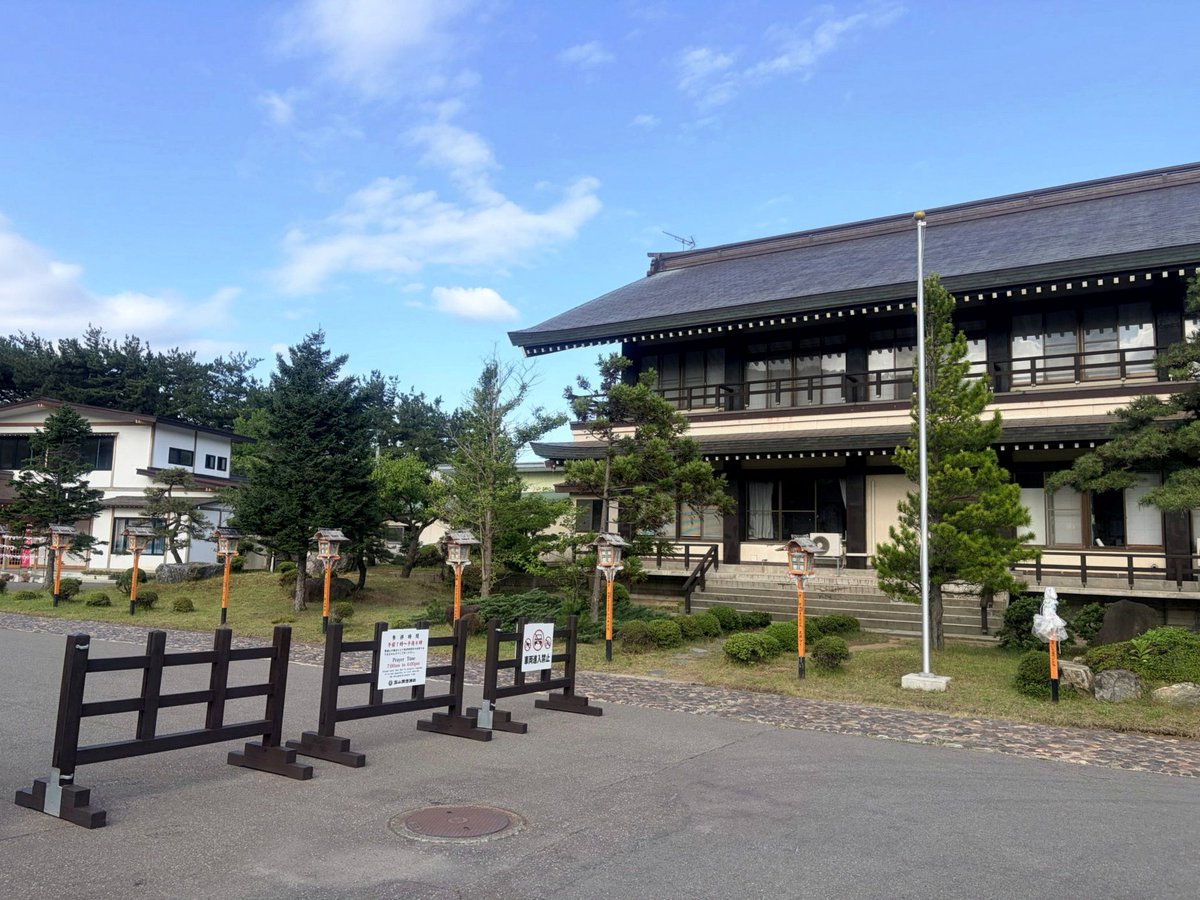 le_vbo0607's tweet photo. ヒロアカを語りたいときがある。
今日はそのときではない。 https://t.co/hLpHKpq0MA