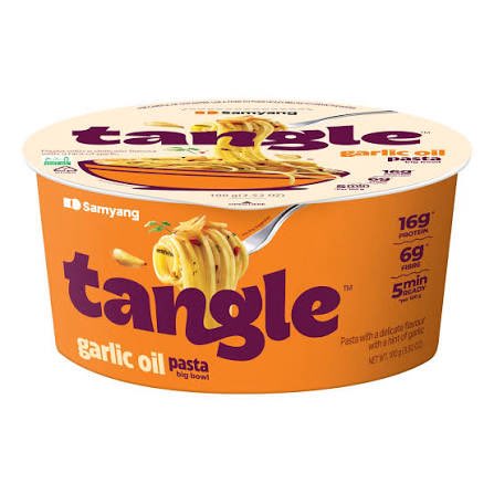 memaraiem's tweet photo. Guys, try this with rotisserie chicken and a bit of grated Parmesan. You, your potentially busy schedule, and your macros can thank me later for the charitable 40g of protein I just handed you 😗 https://t.co/Z8on7WI4j1
