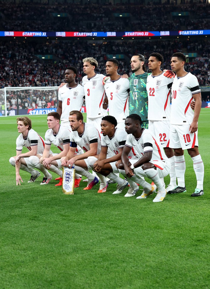 HKane's tweet photo. Plenty of positives to take from last night and plenty to work on! Quick turnaround and ready for Tuesday! https://t.co/sHKVMNHD08