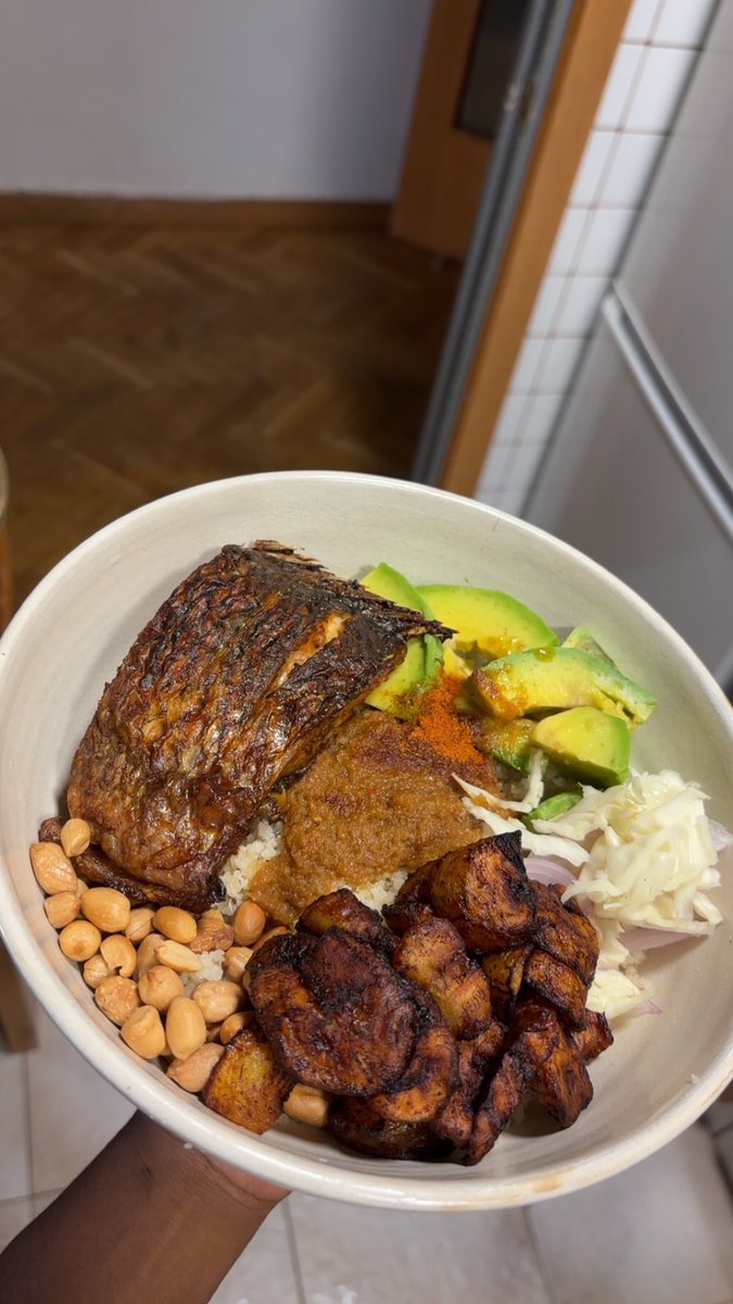 Baby_shinel's tweet photo. 🧑‍🍳 https://t.co/Z1TFIQwUzV