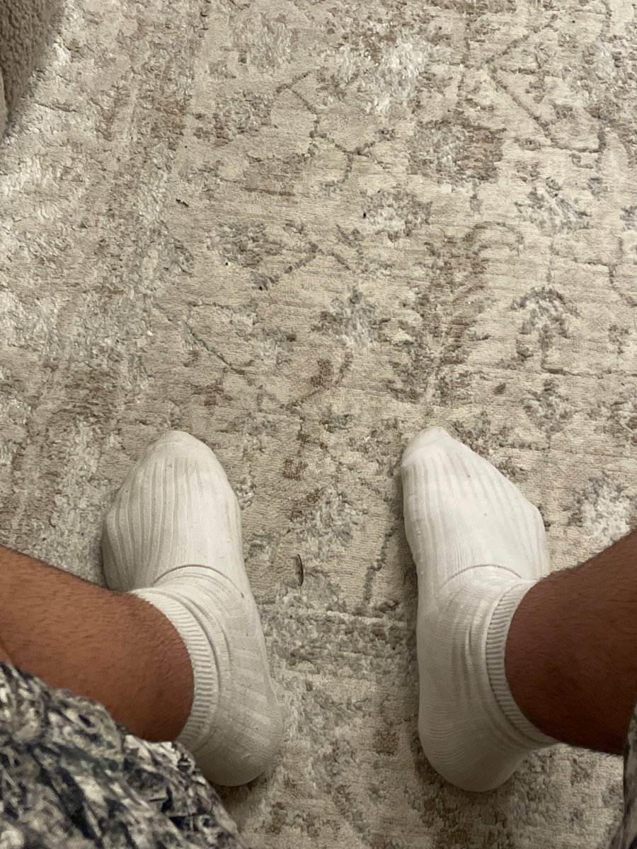 AlphaHHmo's tweet photo. Wer möchte mich glücklich machen und verwöhnen? Entweder real treffen in HH oder online! 
WHO wants to spoil me and make me happy? real meetings or ONLINE NOW!#cashmaster #alpha #geldsklave https://t.co/ooqcXxLClV