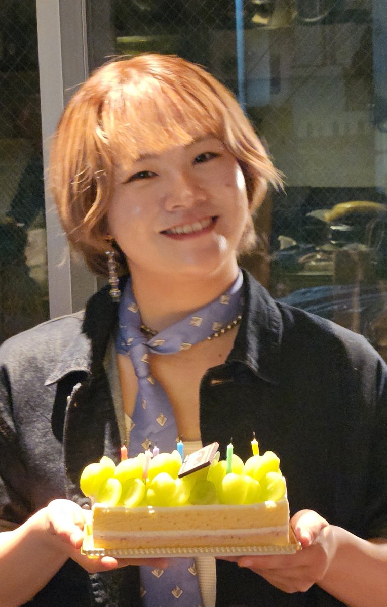11moricco3dayo's tweet photo. mitsukoさんの
BIRTHDAYミニワンマンライブ!
サイコー⤴️⤴️に楽しかった♪
mitsukoさんの歌声
全身に浴びてホントに幸せ🍀
リクエストした『MITSUGAMI GIRL 』
歌ってくれた♥️
コンカレー3ヶ月ぶりに食べたよ!
キーマカレー美味しかった♪
HAPPY BIRTHDAY to mitsuko !
#mitsuko https://t.co/oIx12MtVWU