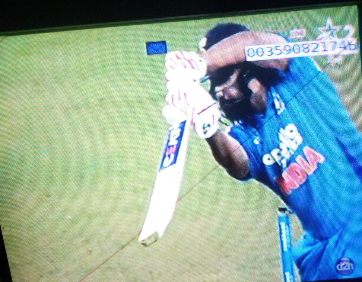 Jass0890's tweet photo. Class is permanent

Hitman Rohit Sharma https://t.co/3uDqCbKhFL