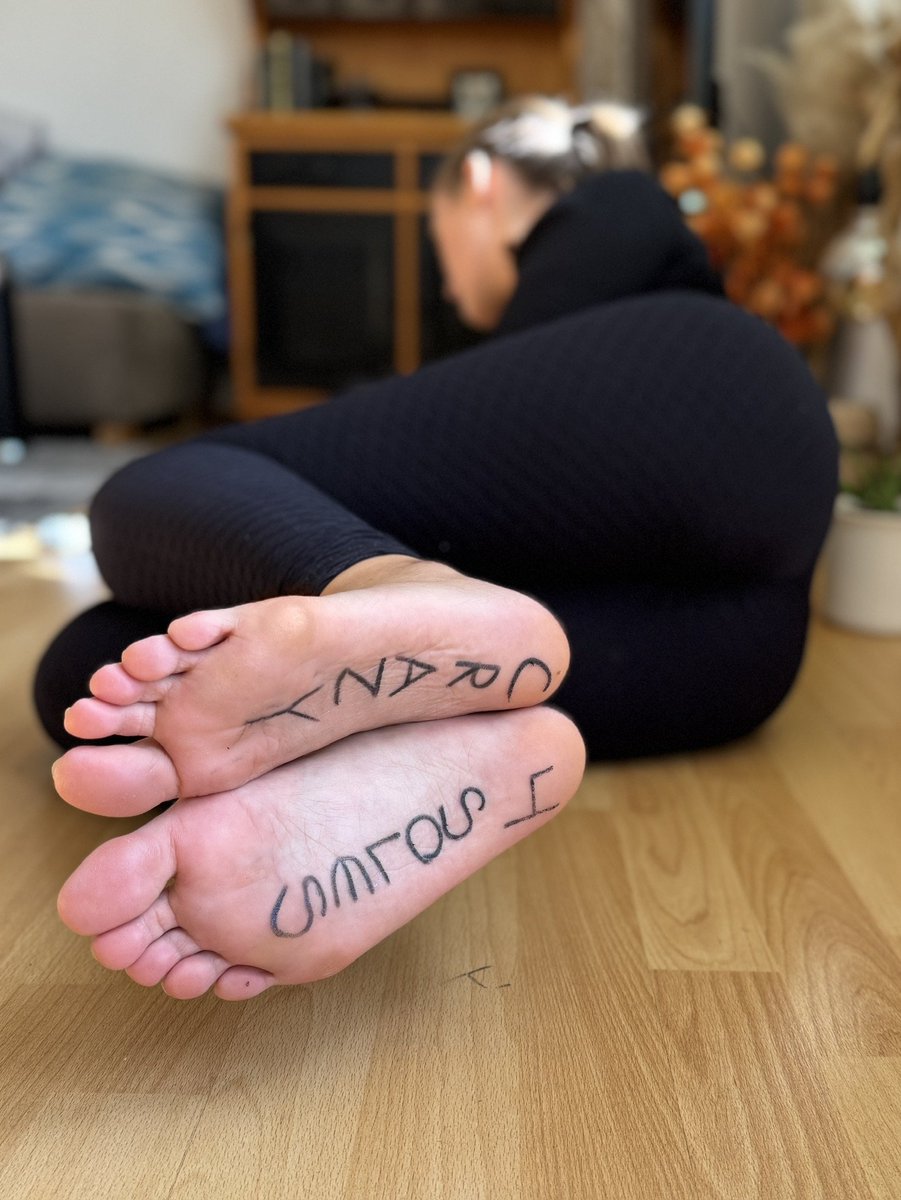crazyforsoles's tweet photo. QUEEN NINA

@ninavischer https://t.co/plqtxpJD0L