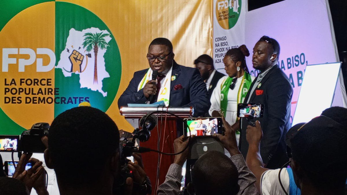 gabrielkudisa's tweet photo. #Politique_RDC:  La force populaire des démocrates "F.P.D" Était dans une matinée politique sous le Leadership de son président Honorable AUBIN MUKANU élu de Mont ngafula,1/3 https://t.co/YZU76kTI8x