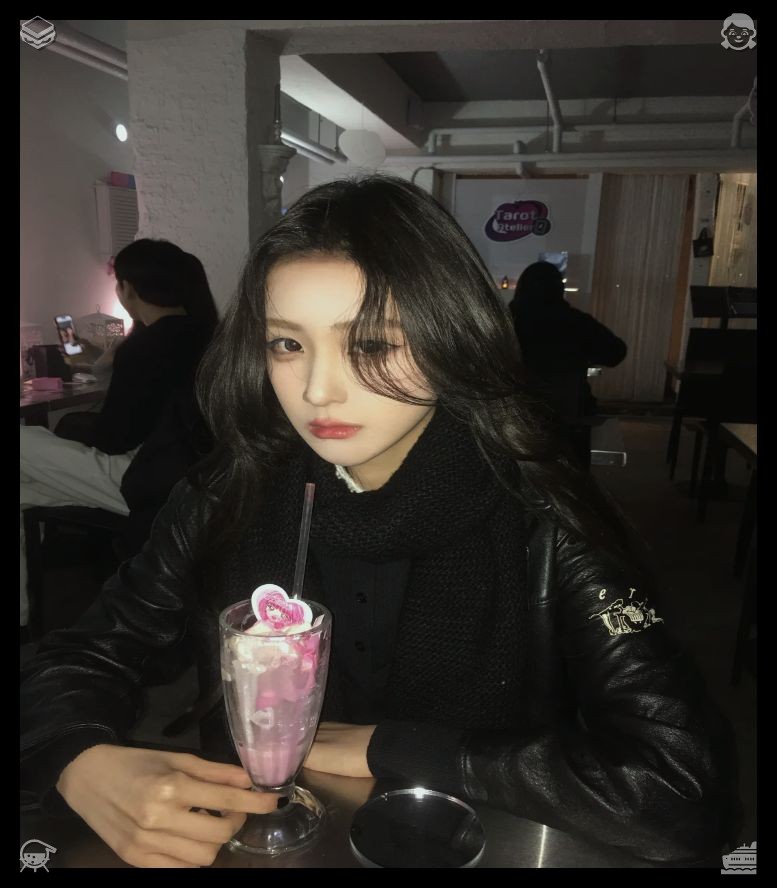 _iam_americano's tweet photo. 🥌Repair the microwave Inside, wipedEvery rainy quiet afternoon spent indoors chatting, eating snacks and watching films feels like a precious perfect small romantic getaway just for us two. https://t.co/G5LZ1PR8lh