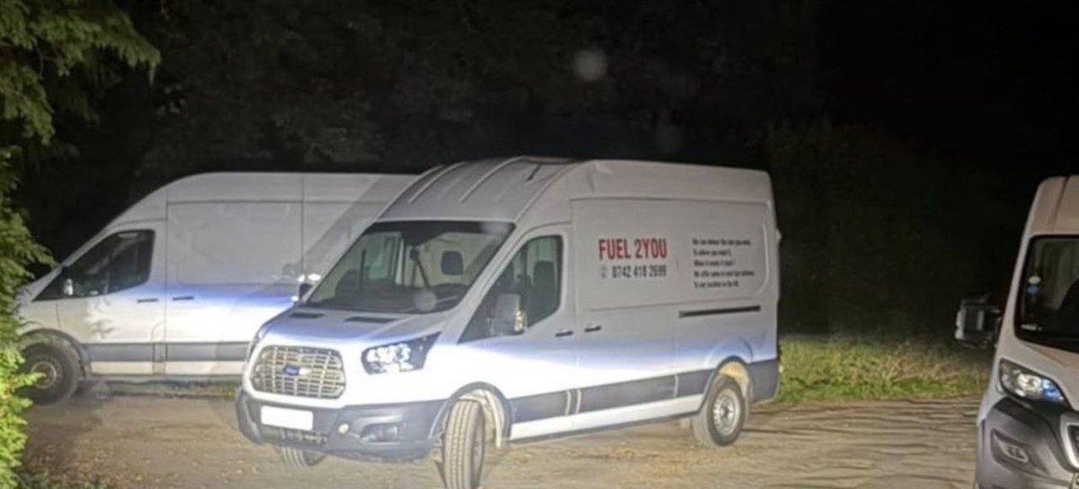 Babygravy9's tweet photo. The livery on that van is for a fake fuel-delivery company. No such company exists. I wonder if that's a cover for transporting a large quantity of red diesel (i.e. the vans were going to deliver IRA-style ammonium nitrate fuel oil bombs)? https://t.co/3e534rTmKC