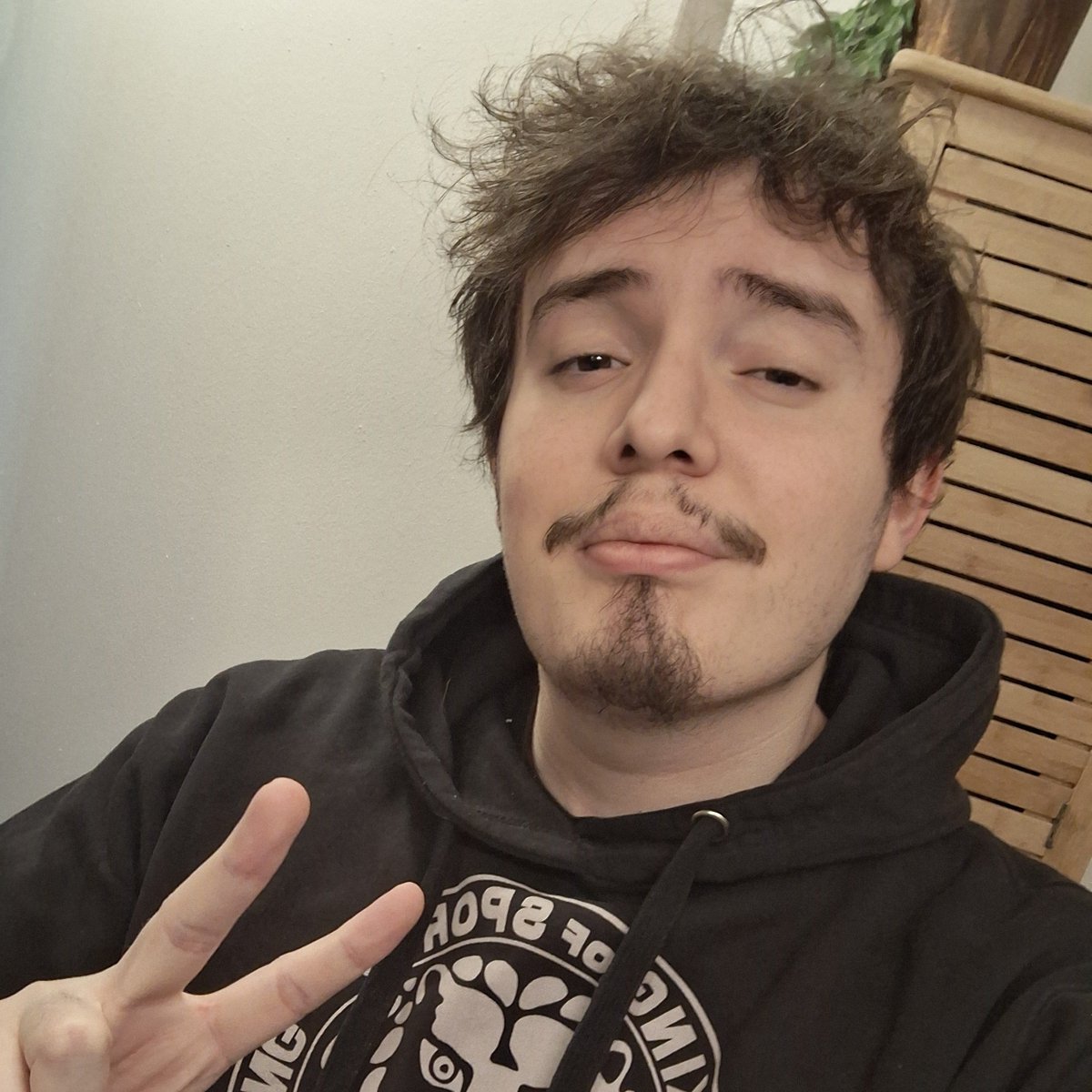 ChadowFR's tweet photo. C'étais compliqué de choisir 🙄 https://t.co/UjMyuMPiWi