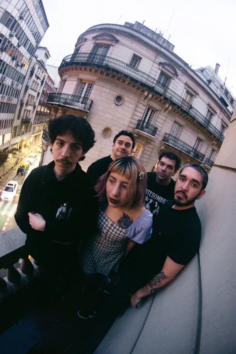 fuunbanda's tweet photo. Hoy: 20hs puerta, 20:30hs arranca.

Armamos un set especial para hoy, hay entradas con descuento en passline usando el código FUUN. 

Nos vemos es Moscú <3 https://t.co/zbx3Zk85K3